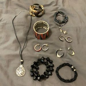 Costume jewellery lot #12